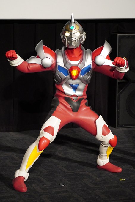 ぴかぴかのグリッドマンを見て緑川さんが本当にうれしそうでした#GRIDMAN_UNIVERSE#電光超人グリッドマン ぴかぴかのグリッドマンを見て緑川さんが本当にうれしそうでした#GRIDMAN_UNIVERSE#電光超人グリッドマン