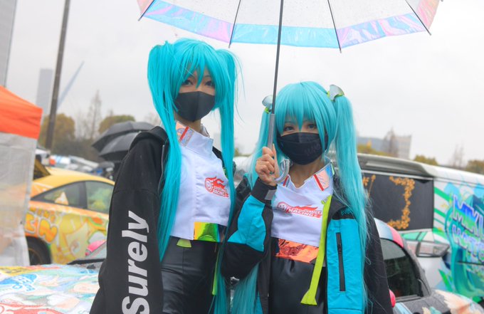 朔さん( )とレーミク2022併せできちゃったやつ✨💕1📸( )2📸( ) #痛車天国 #初音ミク #cosplay 朔さん( )とレーミク2022併せできちゃったやつ✨💕1📸( )2📸( ) #痛車天国 #初音ミク #cosplay