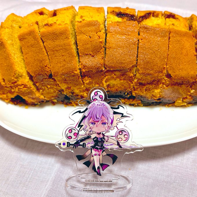 まほいく10周年記念アクリルスタンド当選しました!!!!嬉しすぎてプリンセス・ライトニングさんに捧げるケーキを焼きました まほいく10周年記念アクリルスタンド当選しました!!!!嬉しすぎてプリンセス・ライトニングさんに捧げるケーキを焼きました
