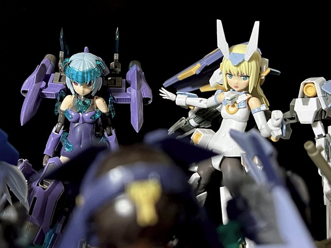 後列の子が不憫かと思って。#FAガール 後列の子が不憫かと思って。#FAガール