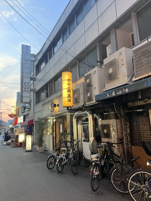 土曜日の夜に食べたお店こち亀で関西はソースへのこだわりがすごいって話を見た直後だったのですごくタイムリーだったw 