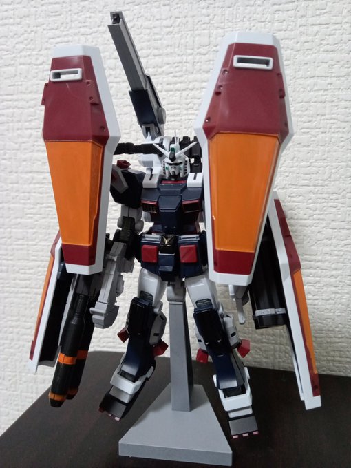 HGフルアーマーガンダム(サンダーボルト)組んだ。後は部分塗装、スミ入れ、デカール、トップコートだけど次の休みは雨の予報 HGフルアーマーガンダム(サンダーボルト)組んだ。後は部分塗装、スミ入れ、デカール、トップコートだけど次の休みは雨の予報