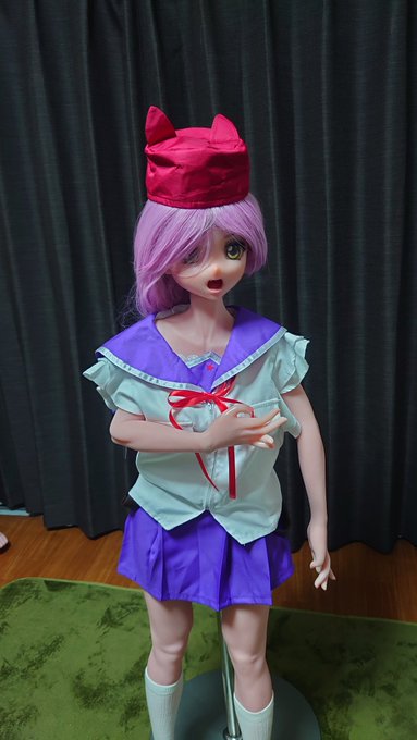 「がっこうぐらし」の「ゆき」のコスプレなんだけども首周りは伝えてなかったからなのか何か少し違うものに仕上がってしまった感 「がっこうぐらし」の「ゆき」のコスプレなんだけども首周りは伝えてなかったからなのか何か少し違うものに仕上がってしまった感