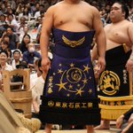 G0ysfT_bsAA2J20?format=jpg&name=thumb