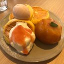 てぇ〜よ