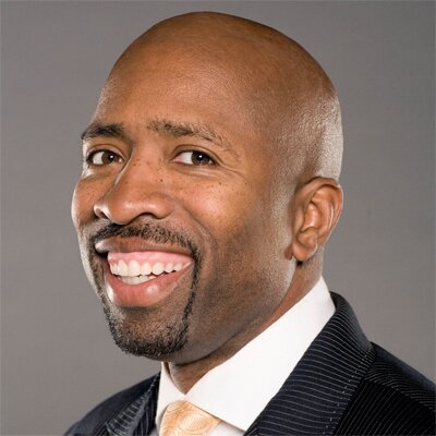 The 59-year old son of father (?) and mother(?) Kenny Smith in 2024 photo. Kenny Smith earned a 4 million dollar salary - leaving the net worth at 16 million in 2024