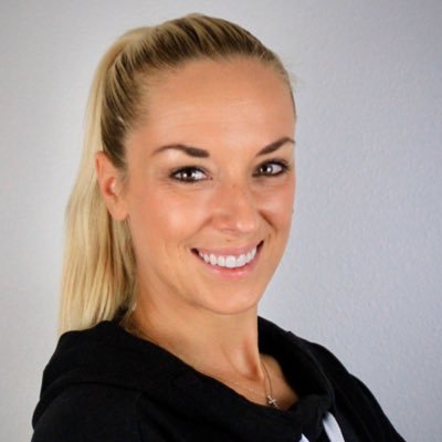 Den 34-år gammal 178 cm lång Sabine Lisicki i 2024