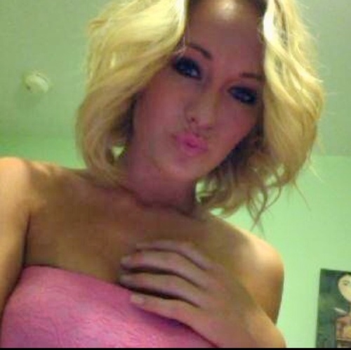 Nude weigh in Nude Photos Nude weigh in Nude Photos