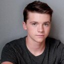 Joel_Courtney