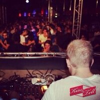 @djwillywhoo