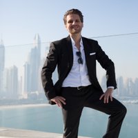 @oliverflueckige