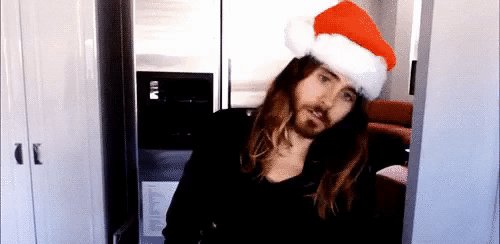 RT @30SECONDSTOMARS: Have a holly, jolly Christmas + happy holidays to you all. ???? https://t.co/icuvbqPvOB