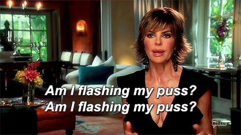 RT @housewifegifs: GIF of the night @lisarinna #RHOBH https://t.co/abXDjMyLUu