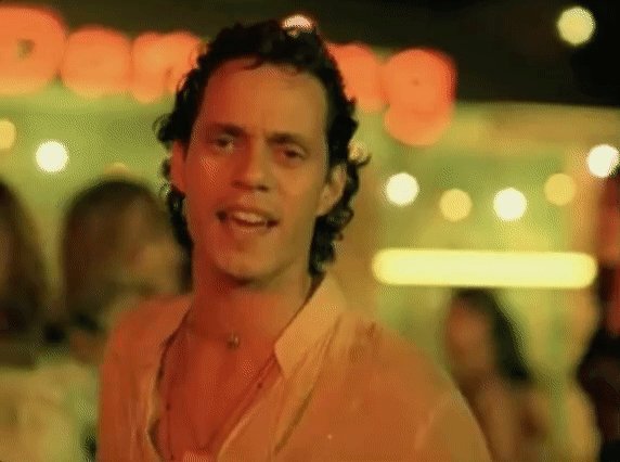 That moment when you let a song take you to a happy place. Good night, mi gente! https://t.co/PD4fxB83OI