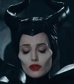 woke up Maleficent AF https://t.co/emp2Wyn1MV