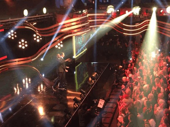 RT @rednoseday: We're live on @BBCOne right now - hold tight #RedNoseDay https://t.co/Oi2n9s5yaR