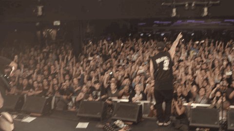 RT @GoodCharlotte: VANCOUUUUUUUUUVER!! 
LET'S GO!!!!!!!! https://t.co/AE5RMFwxbR
