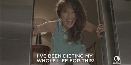 RT if you're on a diet! @Susan_Lucci is hilarious in the @DeviousMaids season finale tonight at 9/8c on @LifetimeTV! http://t.co/Qv5dHVGlTk
