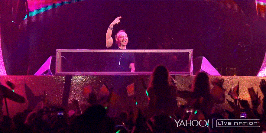 RT @YahooMusic: We are all TITANIUM! @davidguetta is killing it! #YahooLive #LiveNation http://t.co/mXThjzaAIt http://t.co/SZbDTWsYdF