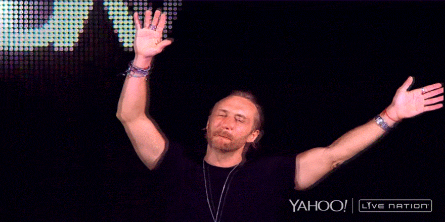 RT @YahooMusic: It's getting WAVEY in Ibiza tonight with @davidguetta ! #YahooLive #LiveNation http://t.co/mXThjzaAIt http://t.co/zjKprb9Lrj