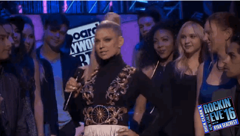 RT @giphy: Tonight's winner? @Fergie's epic ponytail. #RockinEve https://t.co/g5rnpXiDj2 https://t.co/5nPEKNRiWM