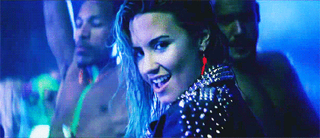 RT @Q102Philly: Congrats #Lovatics! @ddlovato 'Confident' is the most requested song this hour! #SaturdayNightOnline w/ @OnAirRomeo https:/…