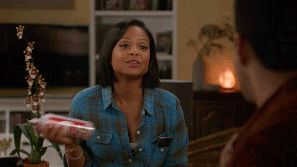 RT @Grandfathered: Whipped cream in a can: the best snack for watching #Grandfathered! Just ask Vanessa. https://t.co/zC3RwDXiTO