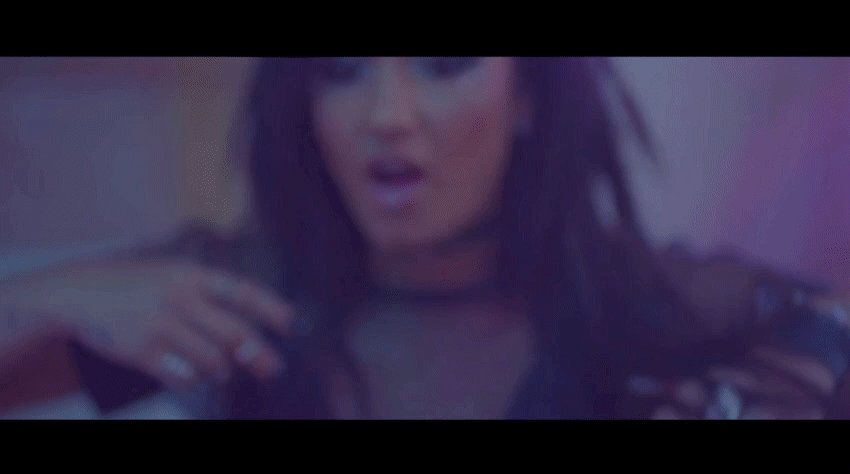 RT @iHeartRadio: @ddlovato @justcatchmedemi @CheatCodesMusic We love it so much! #NoPromisesVideo https://t.co/N1i5gTXbwq