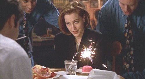 Even caterpillars have birthdays too. Happy Birthday Scully! #TheXFiles https://t.co/CTehfTt1Qc