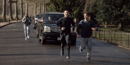 Fun to work with Aaron Eckhart again. It was awesome to have all of the cast back for #LondonHasFallen. https://t.co/vGDj5fXcns