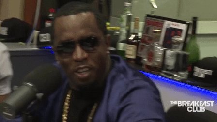 RT @illroots: PUFF DADDY RETURNS TO THE BREAKFAST CLUB https://t.co/0p07D3tXkp [@iamdiddy] https://t.co/iX8Z4xMeNd