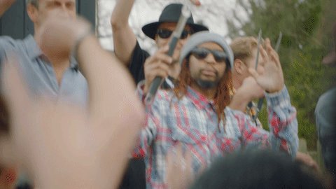 RT @FYI: It's a #TinyHouseNation party & @LilJon is serving up the fun (and food!) https://t.co/XkNmCIUwwg
