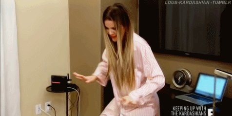 RT @AlwaysKhlomoney: LETS KEEP #KUWTK TRENDING ???????????? @khloekardashian @KrisJenner https://t.co/MoiFjl7TQR