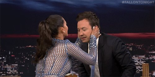 RT @FallonTonight: .@OfficialMelB gives Jimmy her usual kiss on the forehead! #FallonTonight https://t.co/BlZk1xJNcz