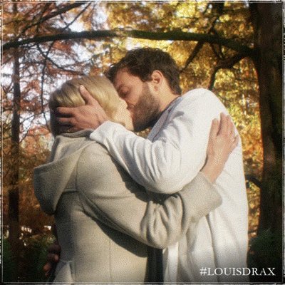 RT @LouisDraxMovie: See @SarahGadon get caught between #JamieDornan and @aaronpaul_8 in The 9th Life of #LouisDrax. https://t.co/2bsGffsG7F