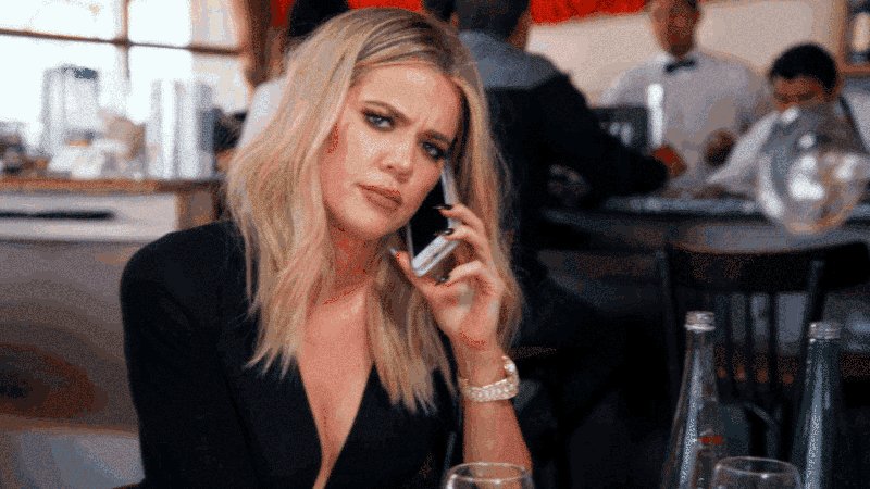 RT @KUWTK: The moment the person you're talking to gets disconnected. #KUWTK https://t.co/IdEDpya3OL