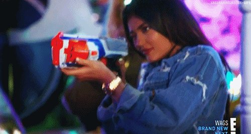 RT @MyLoveKylieJ: Kylie at all her haters @KylieJenner https://t.co/dlzHQRMveo