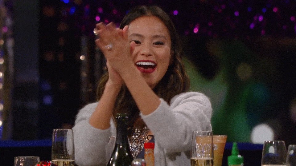 RT @VH1: When your weekend plans are lit like a Christmas tree ???? #MarthaAndSnoop https://t.co/2ZpGUlN8oT