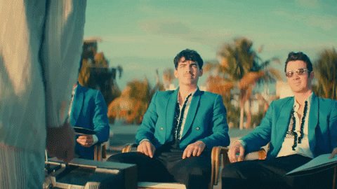 RT @jonasbrothers: #CoolVideo in 30 minutes ????
https://t.co/pjBkRaghHq https://t.co/IXiQfSqJpS