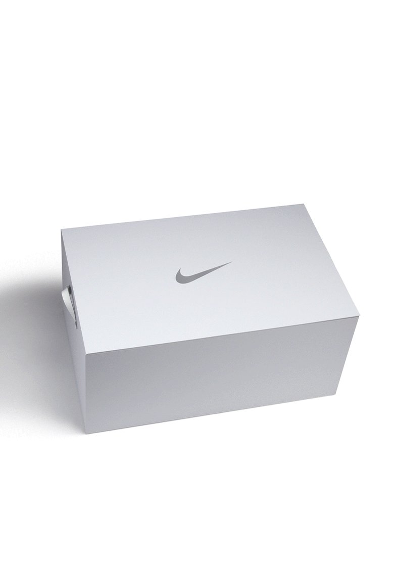 So cool! Each shoe designed by the Angels of @SeattleChildren for Baby Sienna. Thank You @Nike. ❤️ https://t.co/1E5KIAZJYR