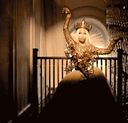 RT @Leah_Minaj_: Mirror mirror who's the fairest bitch in all the land? ???????? #NickiBBMAs #SWISHSWISH @NICKIMINAJ https://t.co/DOAT2EFK8o