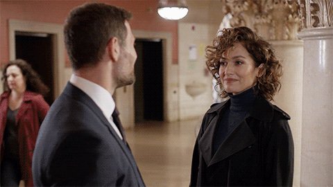 RT @nbcshadesofblue: We're off to a perfect start, wouldn't you say? #Harva #ShadesOfBlue https://t.co/biCv47BhMm