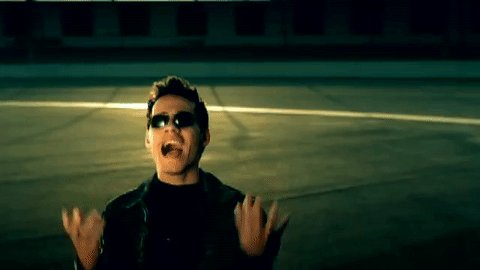 Tres palabras, una canción… y millones de sentimientos. ❤️ https://t.co/4C4TdEZ8Ew