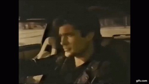 RT @monsieurhobby: Happy Birthday @DavidHasselhoff toujours au top ???????????????????? https://t.co/X4jOuIiM15