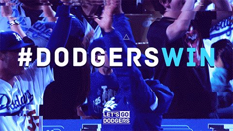 RT @Dodgers: #DodgersWin!

FINAL: #Dodgers 2, Giants 1 https://t.co/Tj2vZ5T8Gb