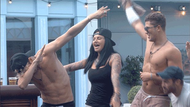 RT @bbuk: 3.01pm: Yabba-DABBA-doo! ???? #CBBLive #CBB https://t.co/3VPEoY2cWE