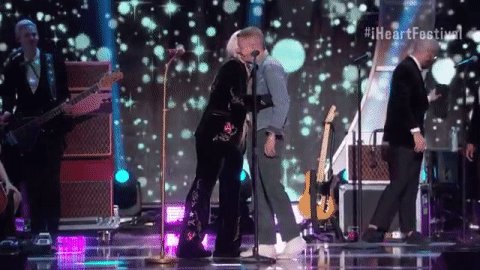 RT @iHeartRadio: SURPRISE! @Macklemore joins @KeshaRose on stage at our #iHeartFestival! ???? https://t.co/fQ5AwBrGBV
