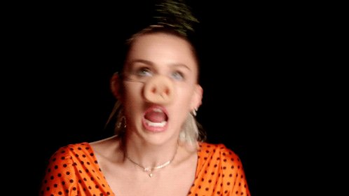 Look I'm Pig Pig ???????????? #teammiley @NBCTheVoice https://t.co/8aL3v7DwD5