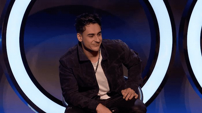 RT @TheFourOnFOX: Finally! @ashminormusic sings! Show us what you got! ❤️ #TheFour https://t.co/dCRrHORlVD