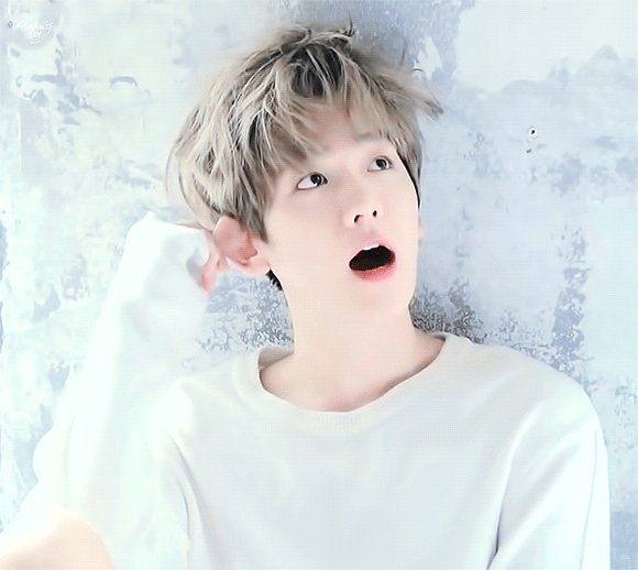 Lucky EXOL BTSARMY 아이하트 사진 고화질 해주세요 happybaekhyun56